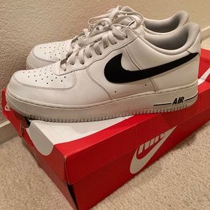 Men’s Nike sneakers size 13